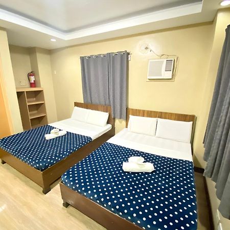 East Square Inn Bacolod Ngoại thất bức ảnh