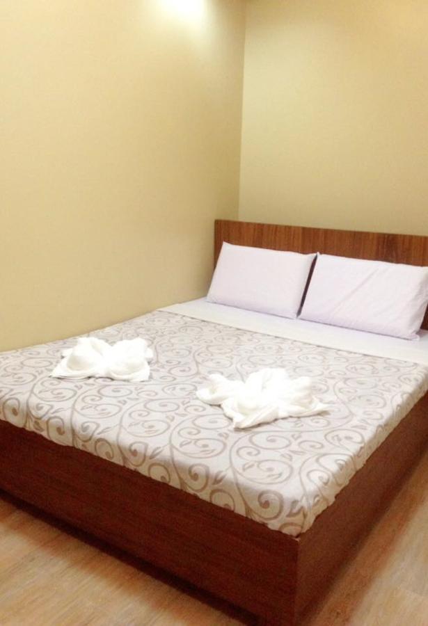 East Square Inn Bacolod Ngoại thất bức ảnh