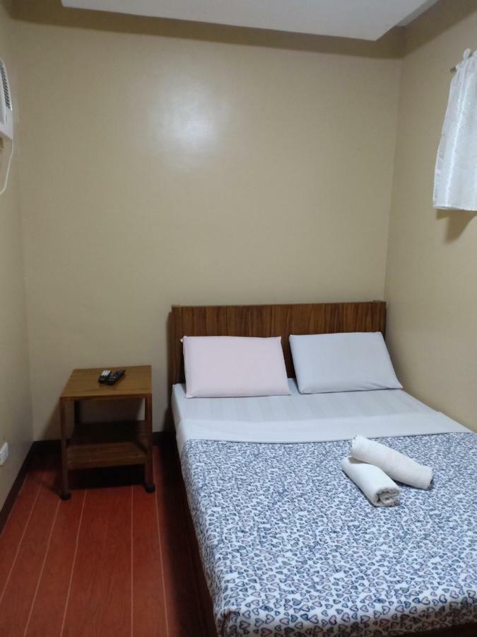 East Square Inn Bacolod Ngoại thất bức ảnh