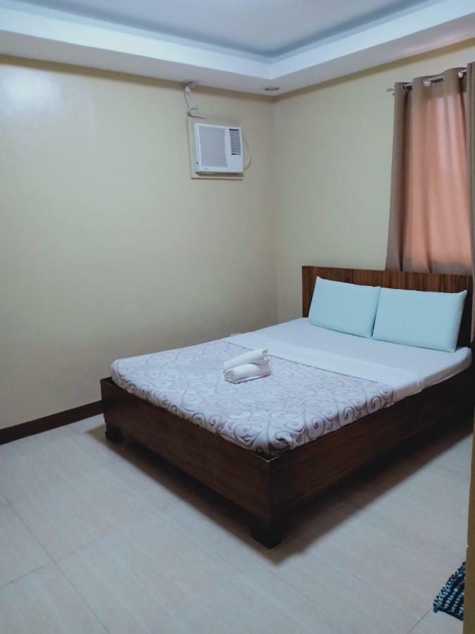 East Square Inn Bacolod Ngoại thất bức ảnh