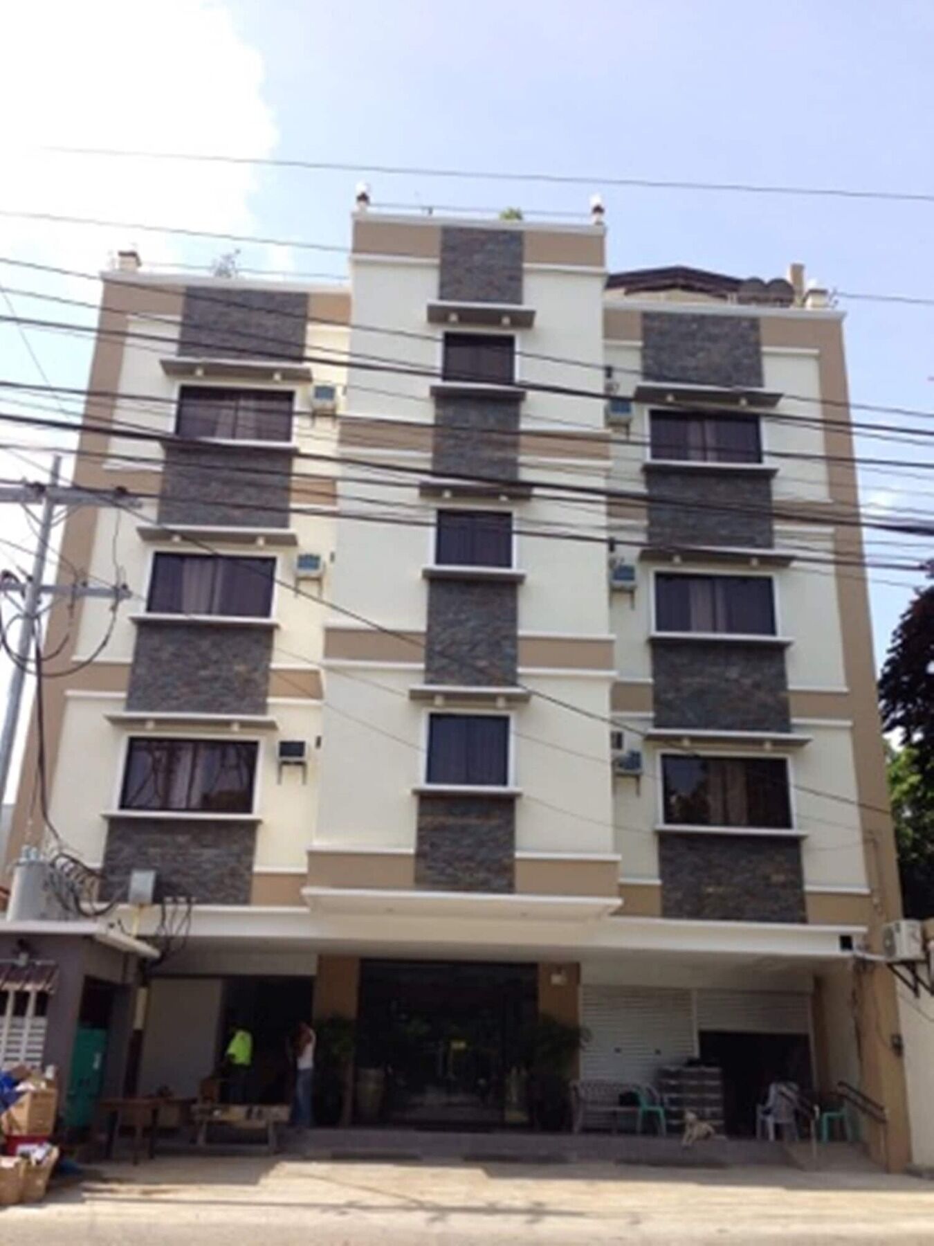 East Square Inn Bacolod Ngoại thất bức ảnh